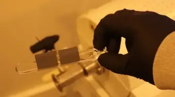 تجربة عملية .. يوتيوبر يصنع ذاكرة RAM داخل منزله